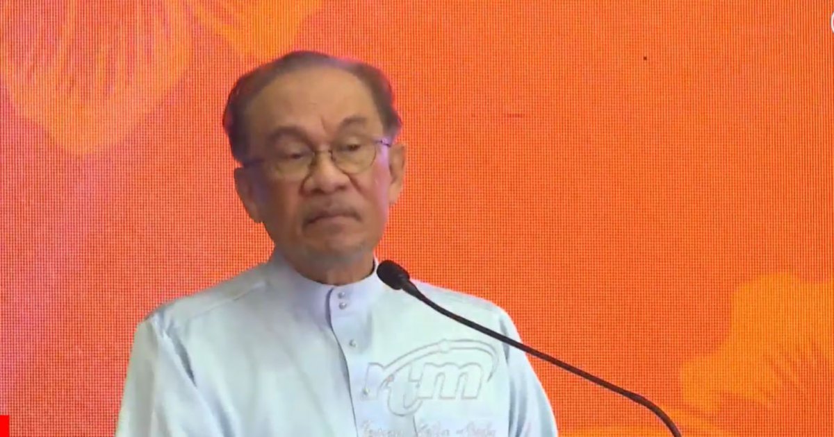 Anwar Commits to Investigating Tabung Haji and Felda Wrongdoing Regardless of Ethnicity