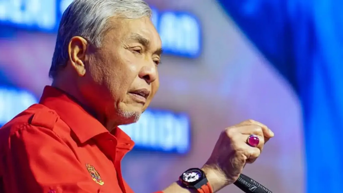 Zahid: BN Ministers Have Nothing to Fear From PM, We're All Doing Our Jobs