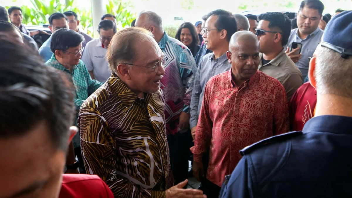 Anwar hails Petronas gas deal in Turkmenistan