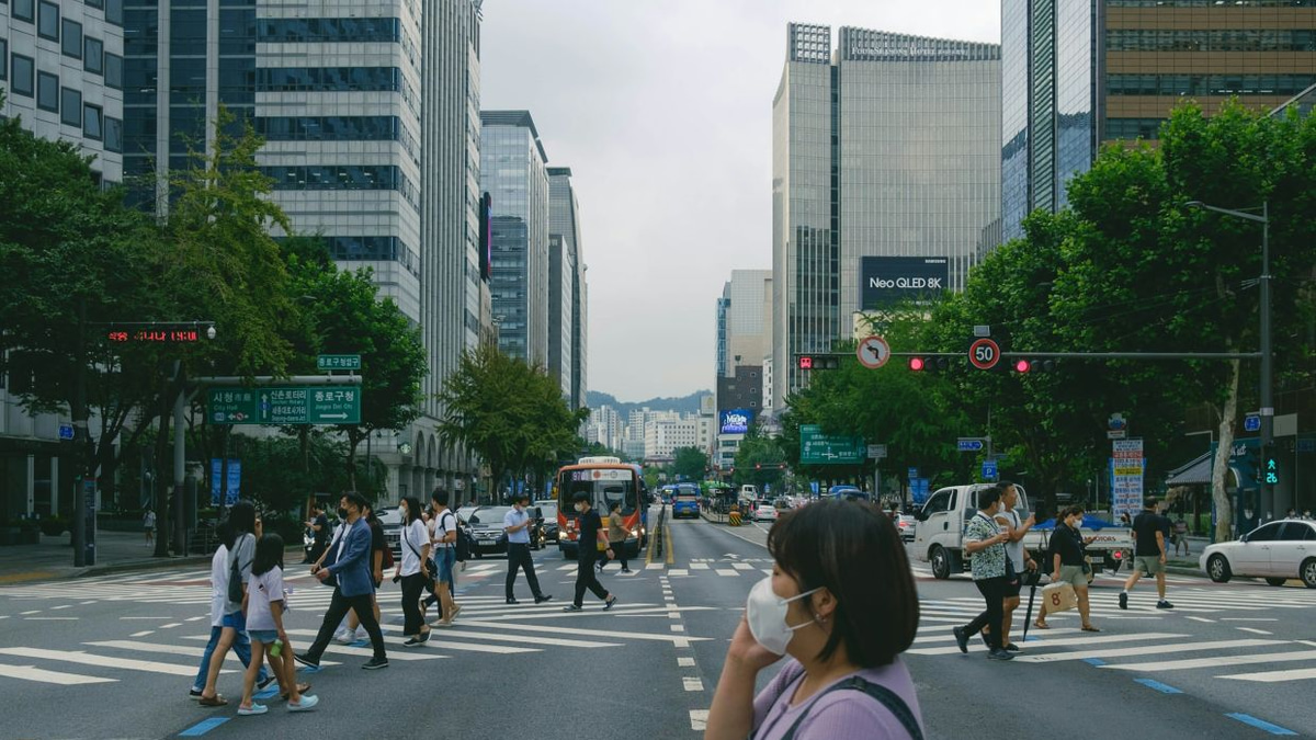South Korea Tightens Fake News Laws, Triggering Free Speech Concerns