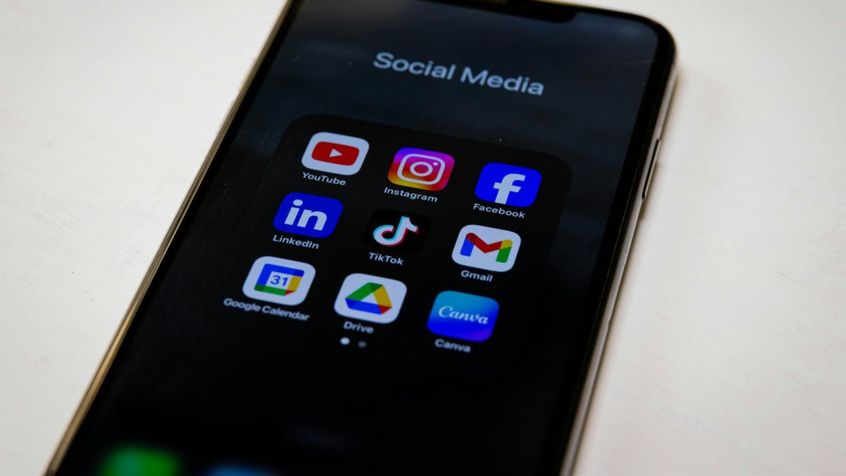 Meta faces landmark US$200 billion lawsuit over child addiction allegations in social media's 'big tobacco moment'