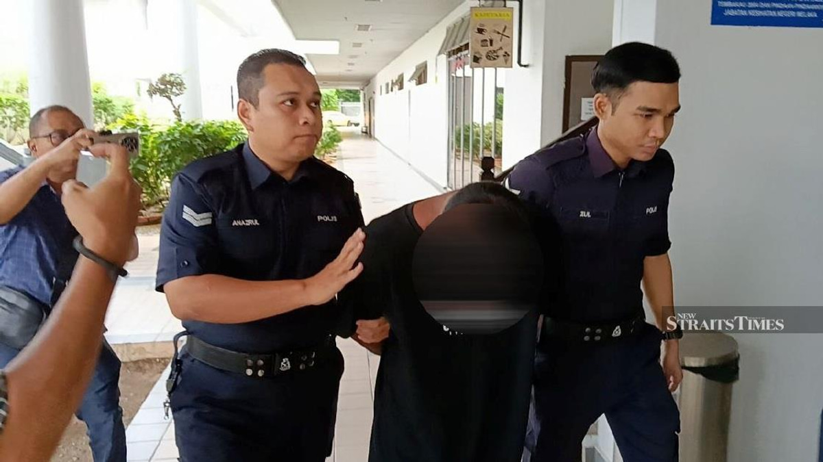 Food Delivery Rider Faces Dual Charges in Melaka for Sexual Assault and Threatening Police