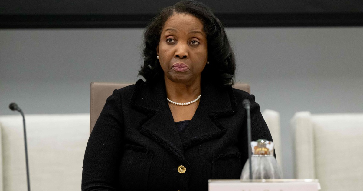 Trump Renews Push to Remove Federal Reserve Governor Lisa Cook Amid Fraud Allegations