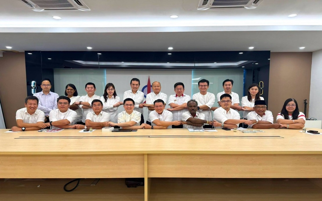 Perak DAP Unanimously Commits to Staying in Unity Government