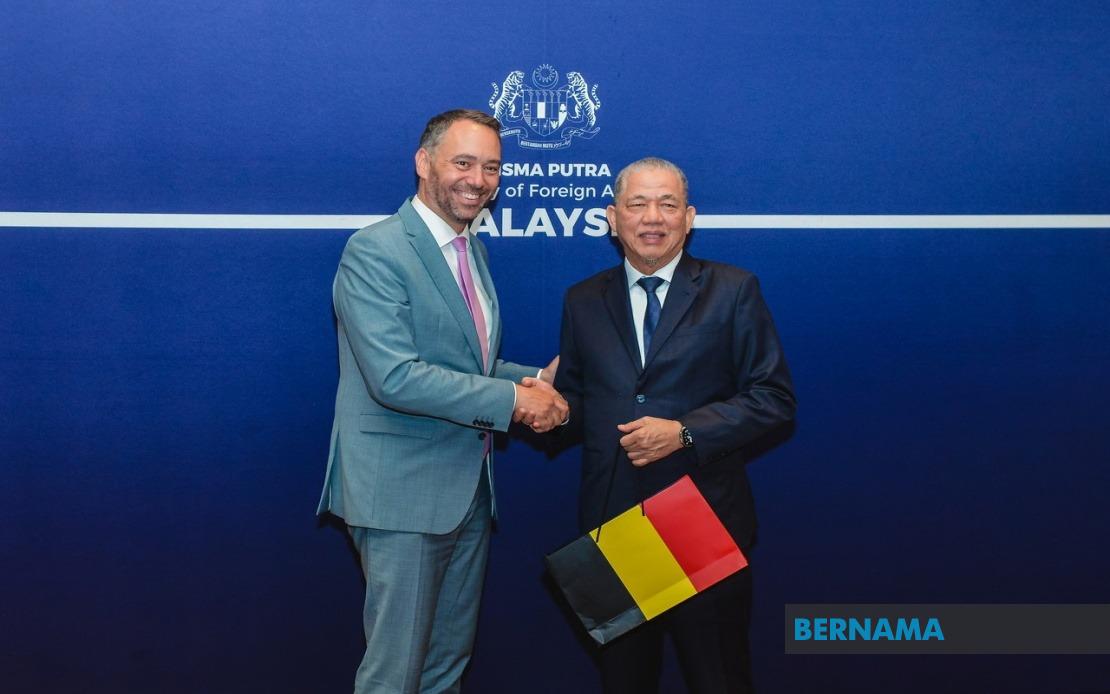 Malaysia Pledges Unobstructed South China Sea Passage to Belgium as Regional Security Concerns Mount
