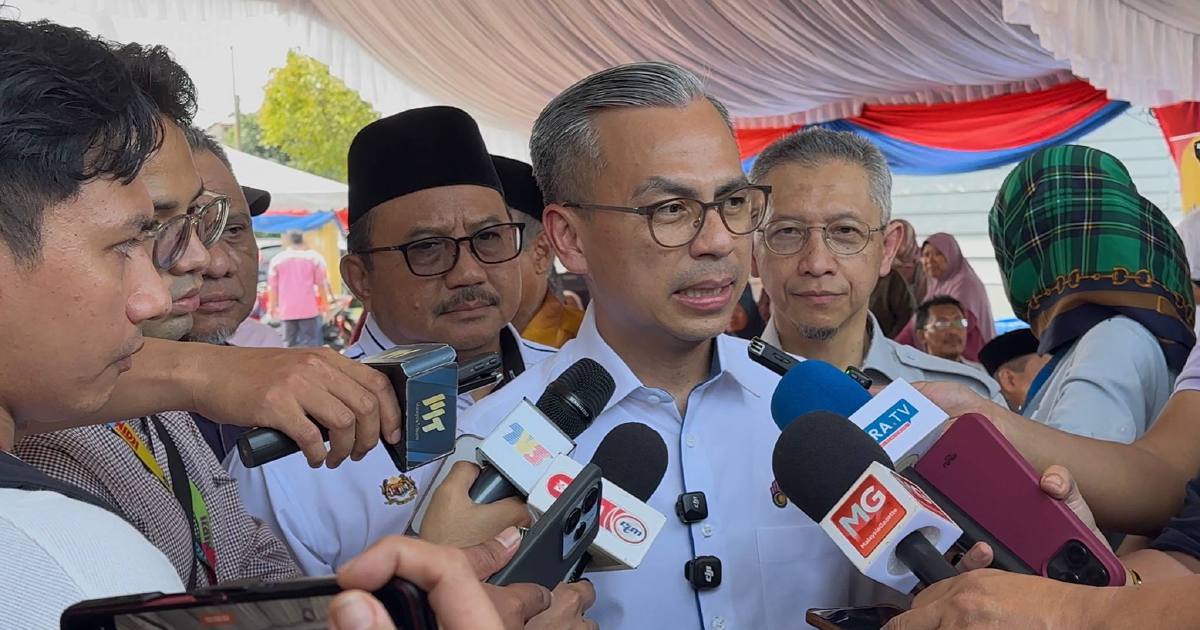 Pakatan Harapan Rejects Ong Kian Ming's Prediction of Barisan Nasional Landslide in Johor