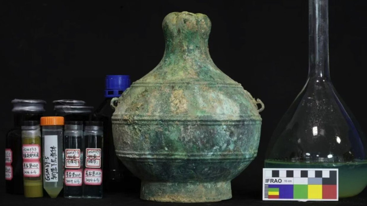 2,300-Year-Old Wine Vessel Unearthed at Great Wall Site Reveals Secrets of Ancient Qin Brewing