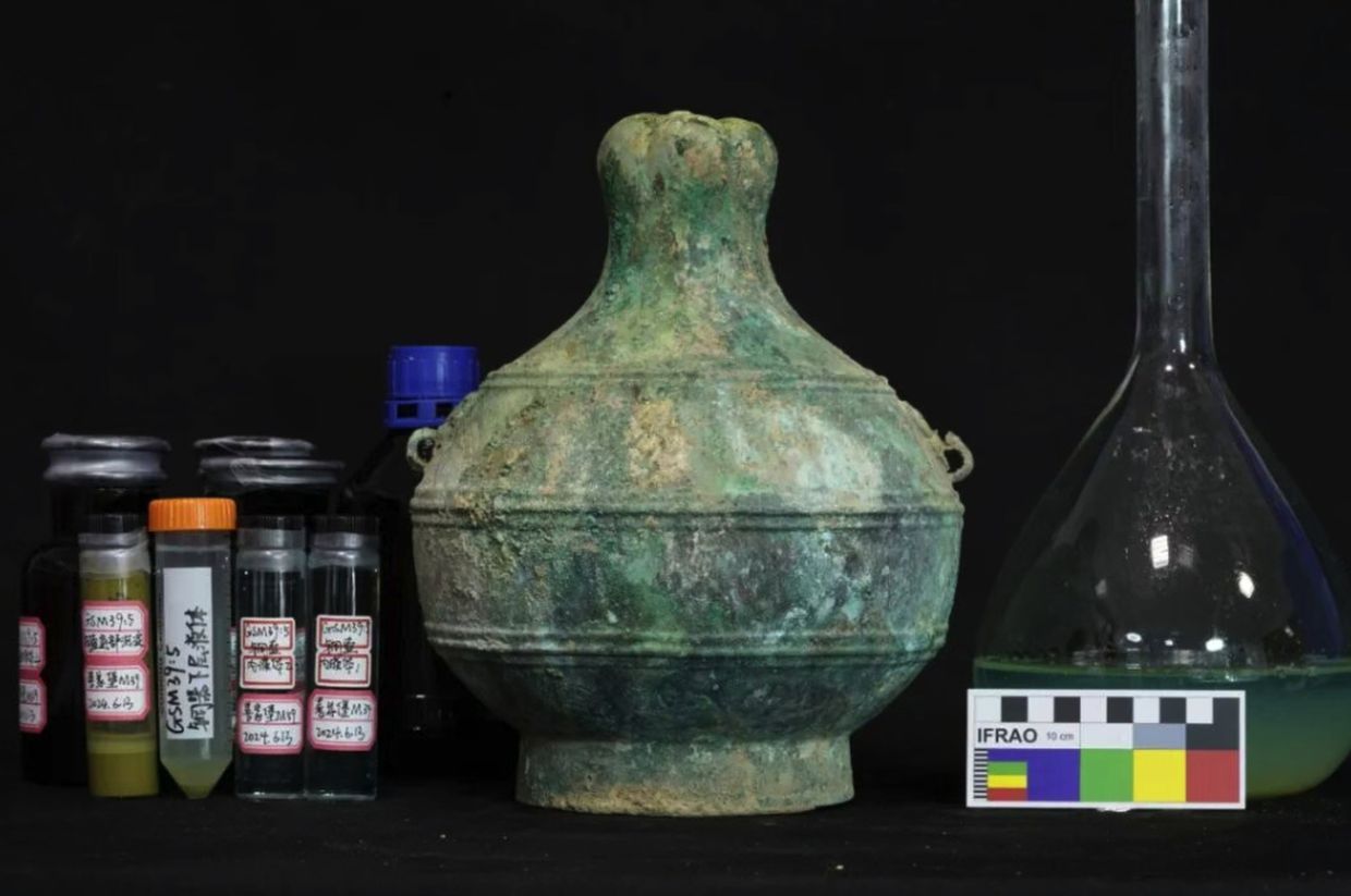 2,300-Year-Old Wine Vessel Unearthed at Great Wall Site Reveals Secrets of Ancient Qin Brewing