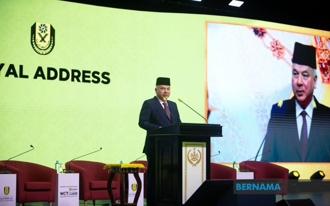 Social Cohesion More Important Than Military Might, Says Sultan Nazrin