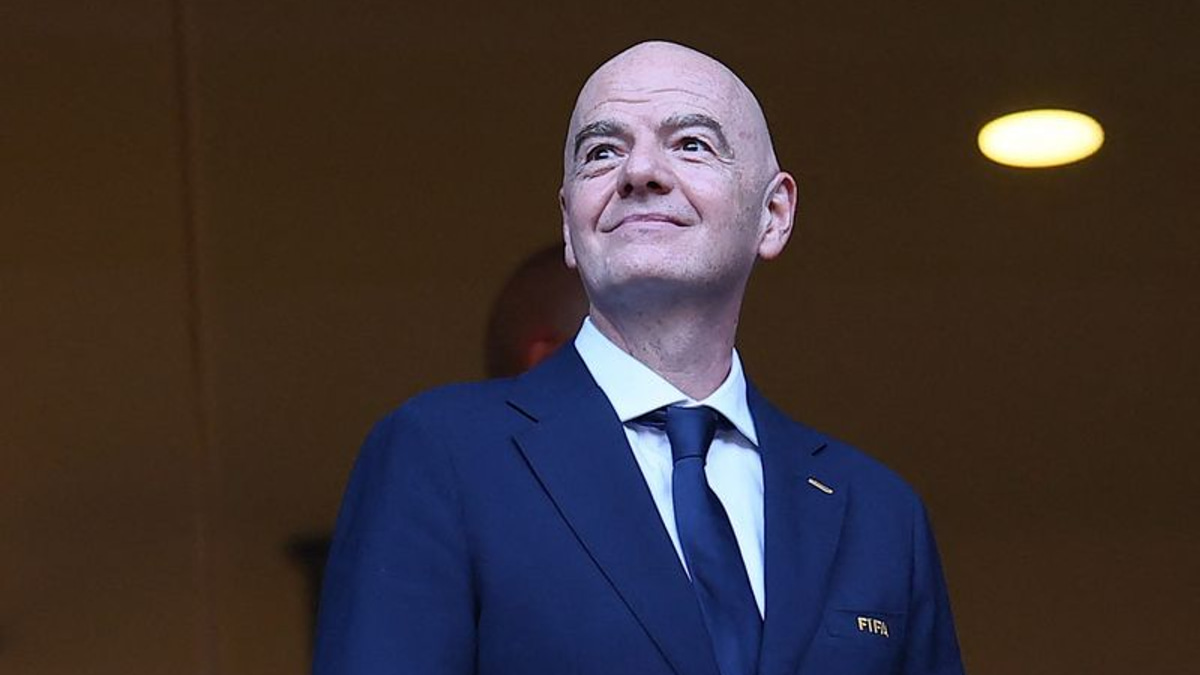 FIFA President Infantino Fights for Political Survival After World Cup Stake Sale Debacle