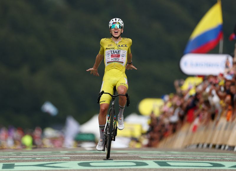 Pogacar Powers to Stage 14 Victory, Extends Tour de France Lead