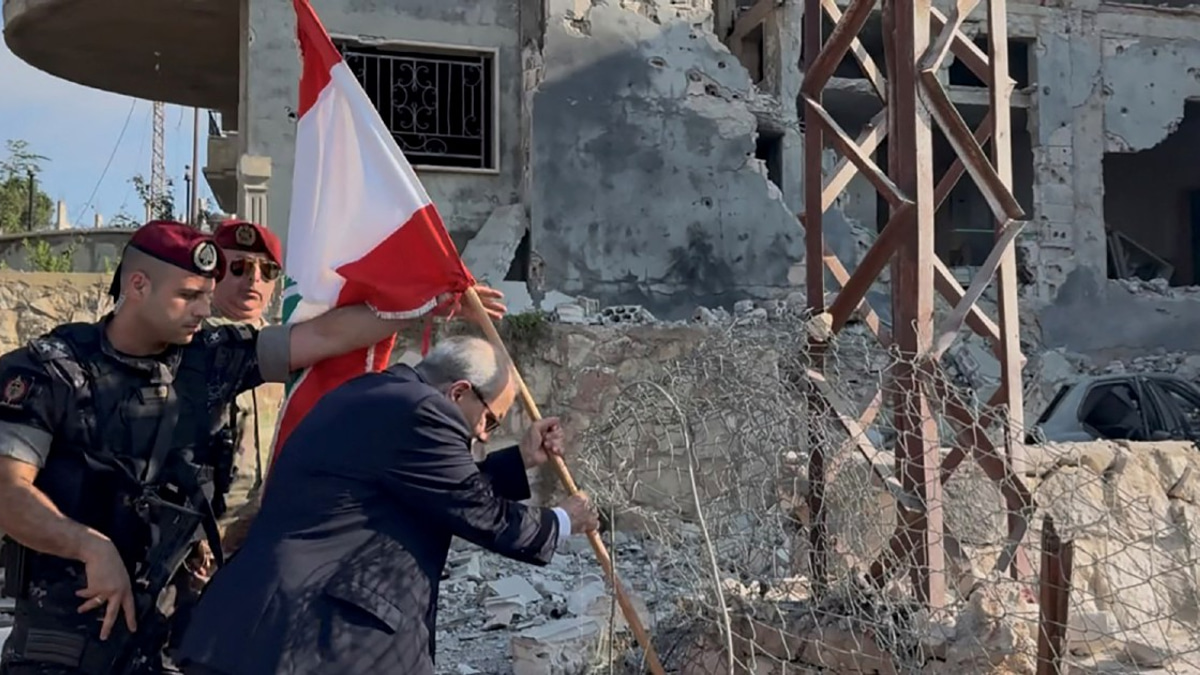 Lebanon's PM Pushes for Full Israeli Withdrawal as Army Establishes New Foothold