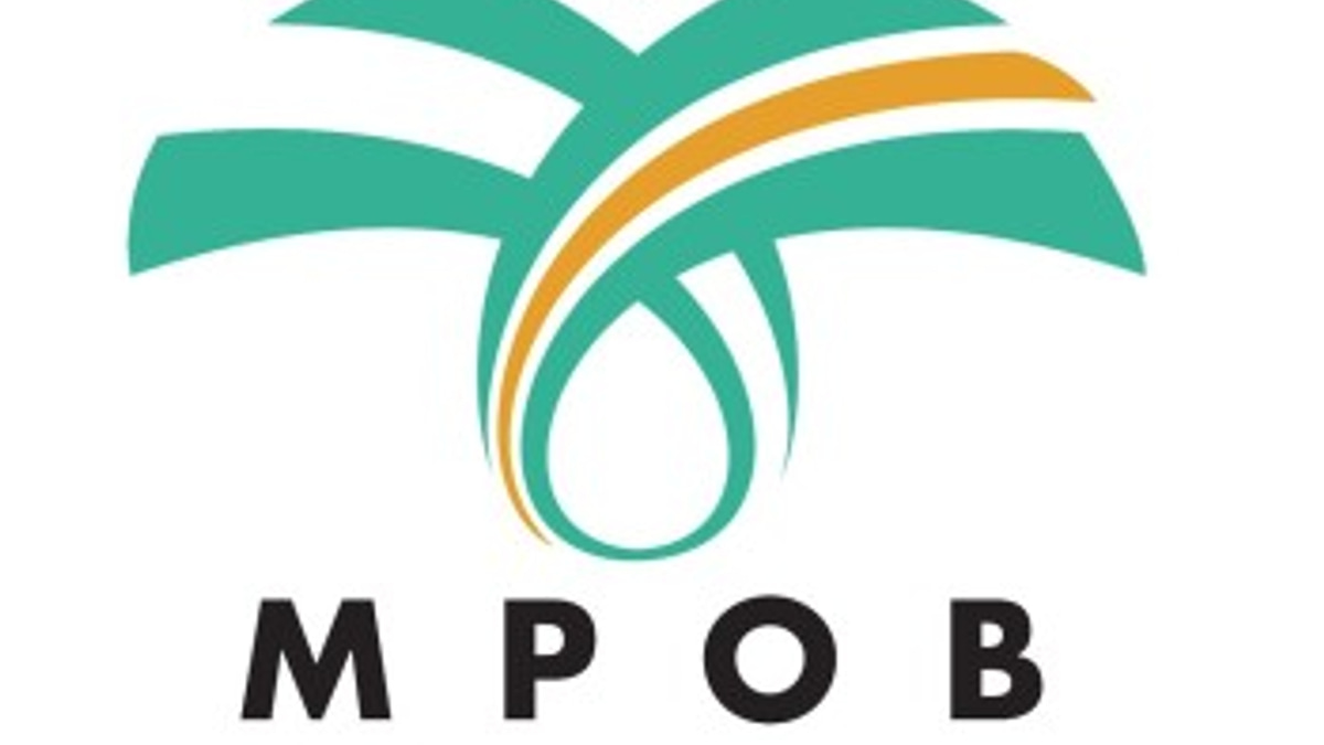 Johor Palm Oil Farmer Turns RM15,000 Grant Into RM126,000 Success Through Duck Integration