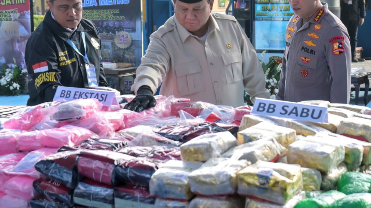 Indonesia Dismantles Major Drug Pipeline with 2.6-Tonne Meth Seizure Off Riau Coast