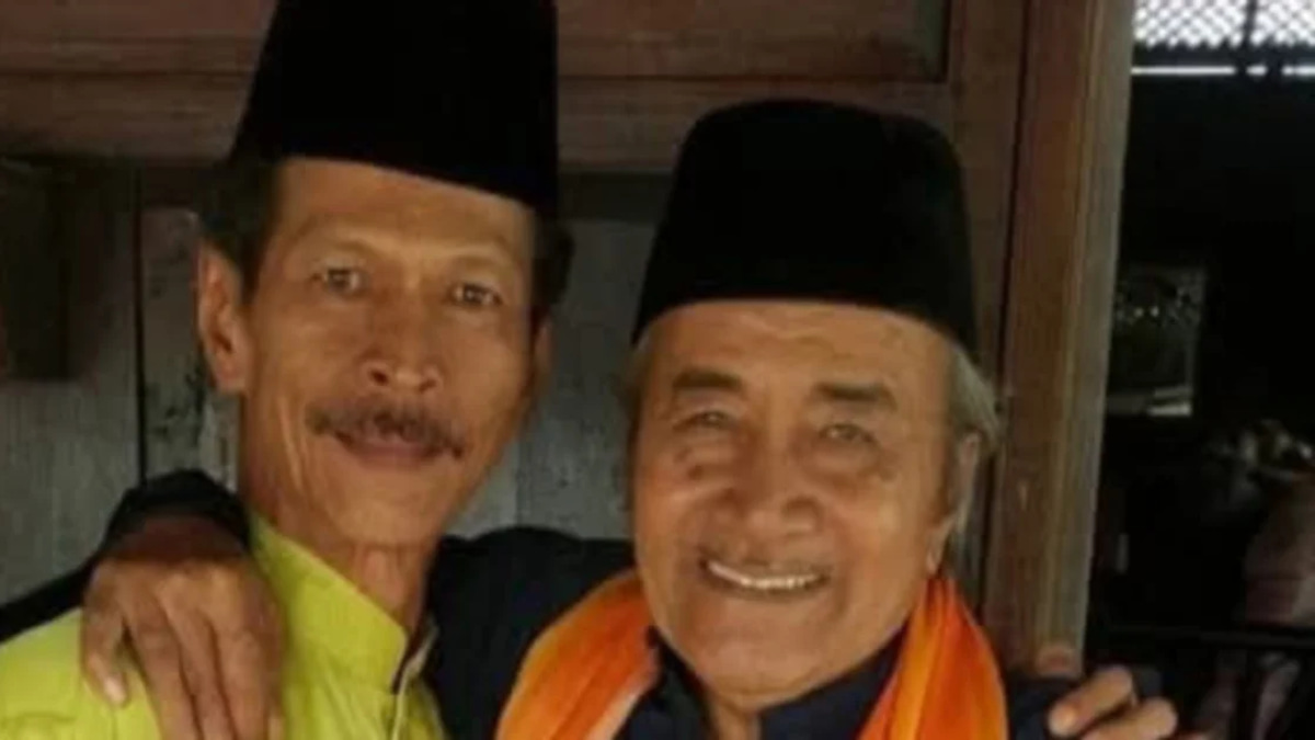 PM Anwar Celebrates Icon Rahim Razali's 87th Birthday, Hailing His 'Inspiration' to Malaysian Arts