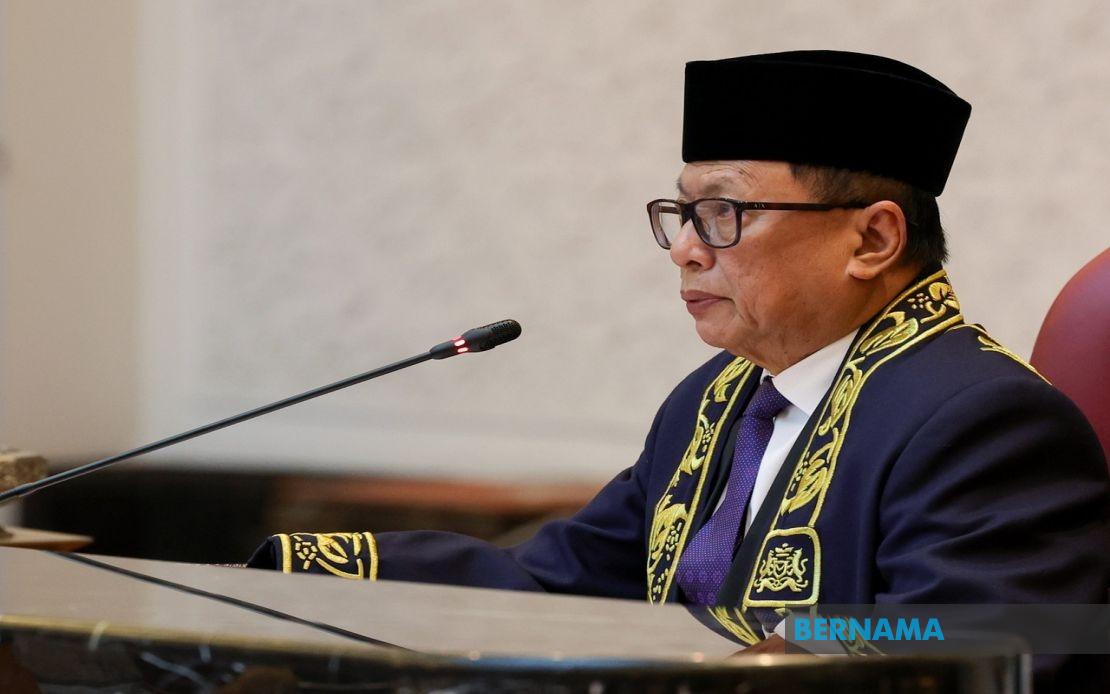Puad Zarkashi Quits UMNO, Accuses Johor Chief Onn Hafiz of Lacking Independence