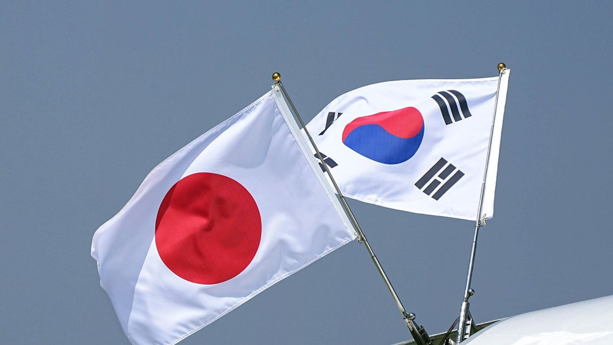Nuclear Dominoes: How One Korean or Japanese Bomb Could Trigger Asia's Arms Race