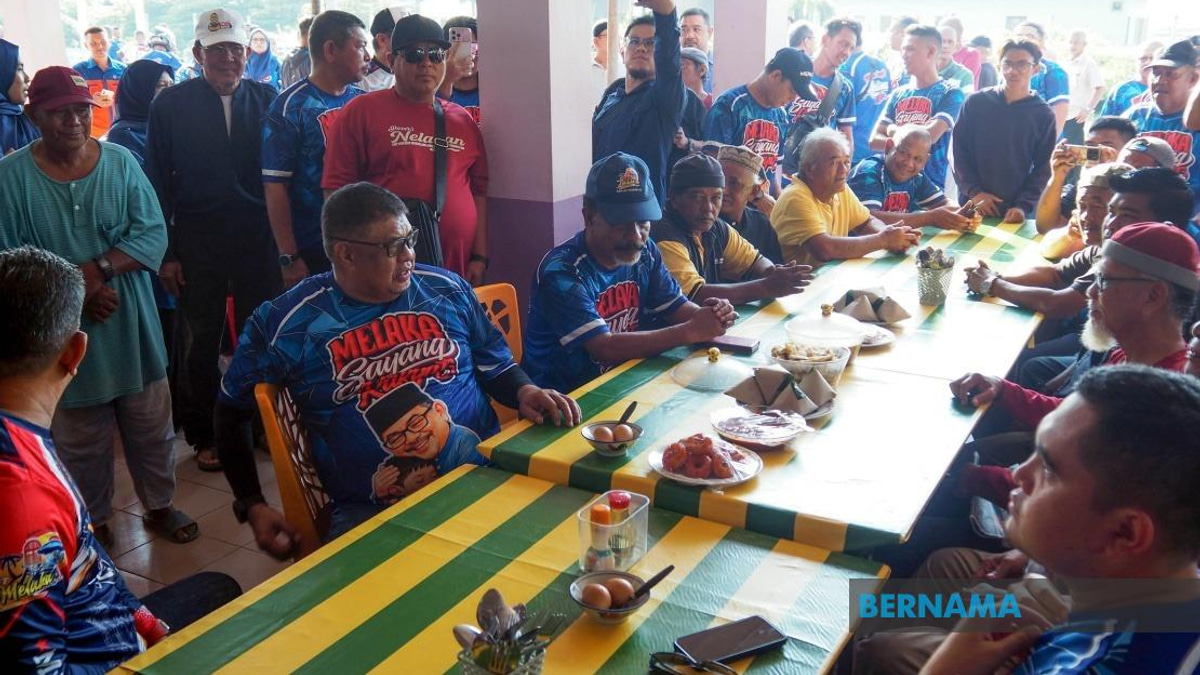 Melaka Rolls Out PERKESO Coverage and Fish Finders for Registered Fishermen