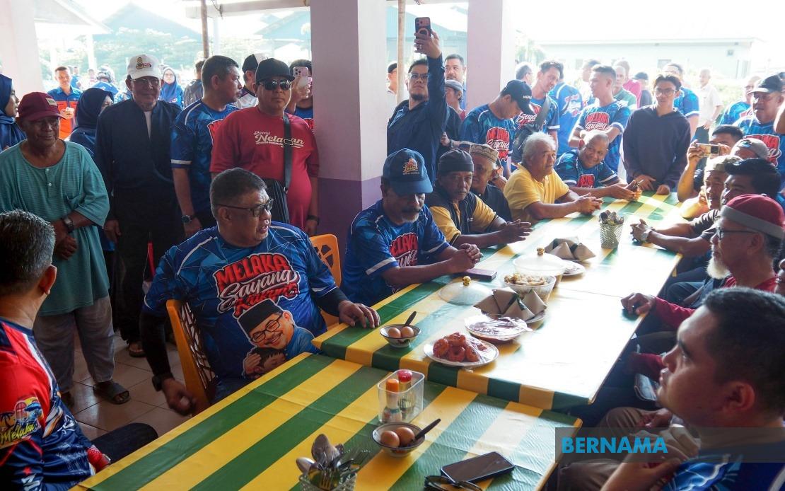 Melaka Rolls Out PERKESO Coverage and Fish Finders for Registered Fishermen