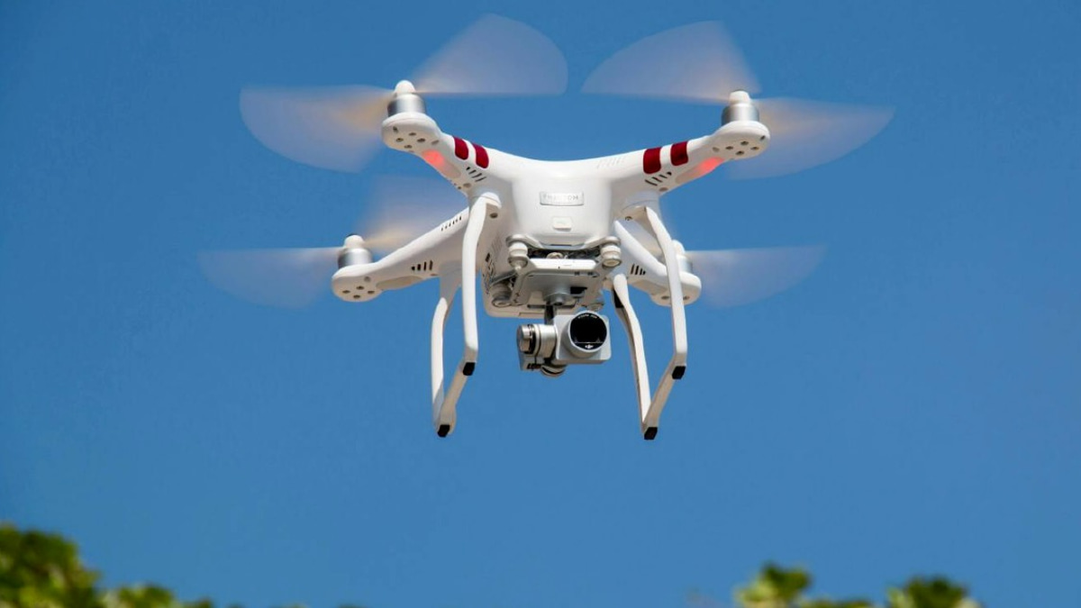 Two arrested after drone attempt to smuggle tobacco into Sungai Udang Prison