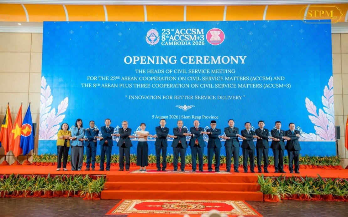 Cambodia's PM Pushes ASEAN to Build People-Centred AI and Digital Public Services