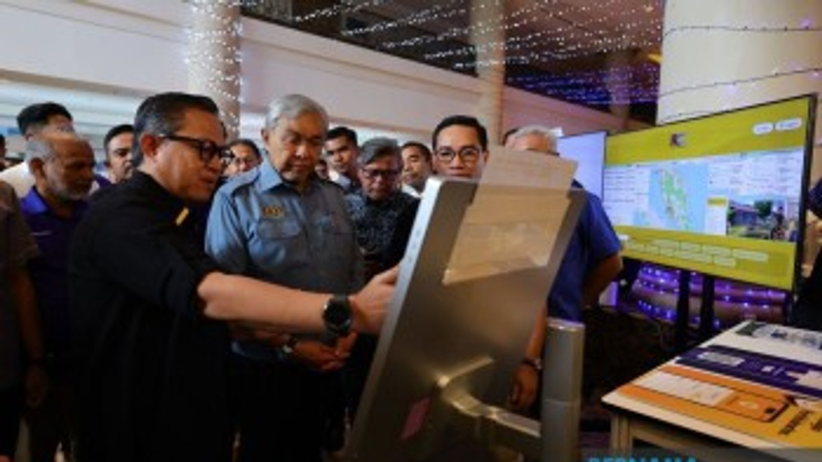 Malaysia Sets RM5 Per Kilogramme Target For Rubber By End-2027 To Support Smallholders
