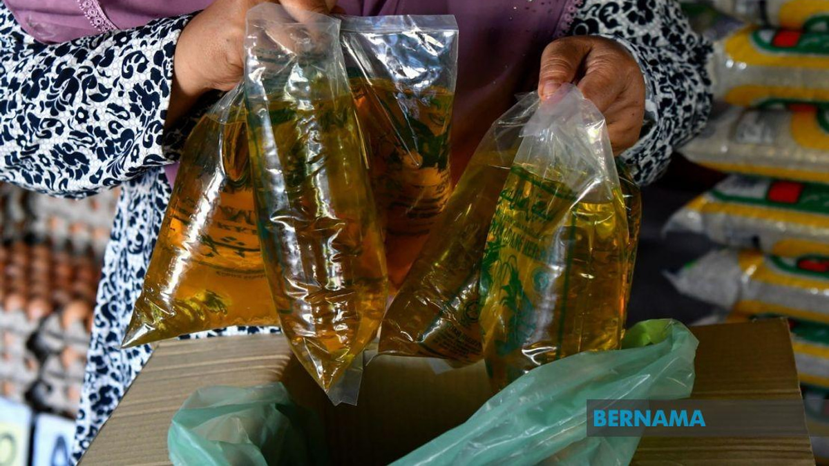 KPDN to Act on PAC Findings Over Cooking Oil Subsidies and Price Controls