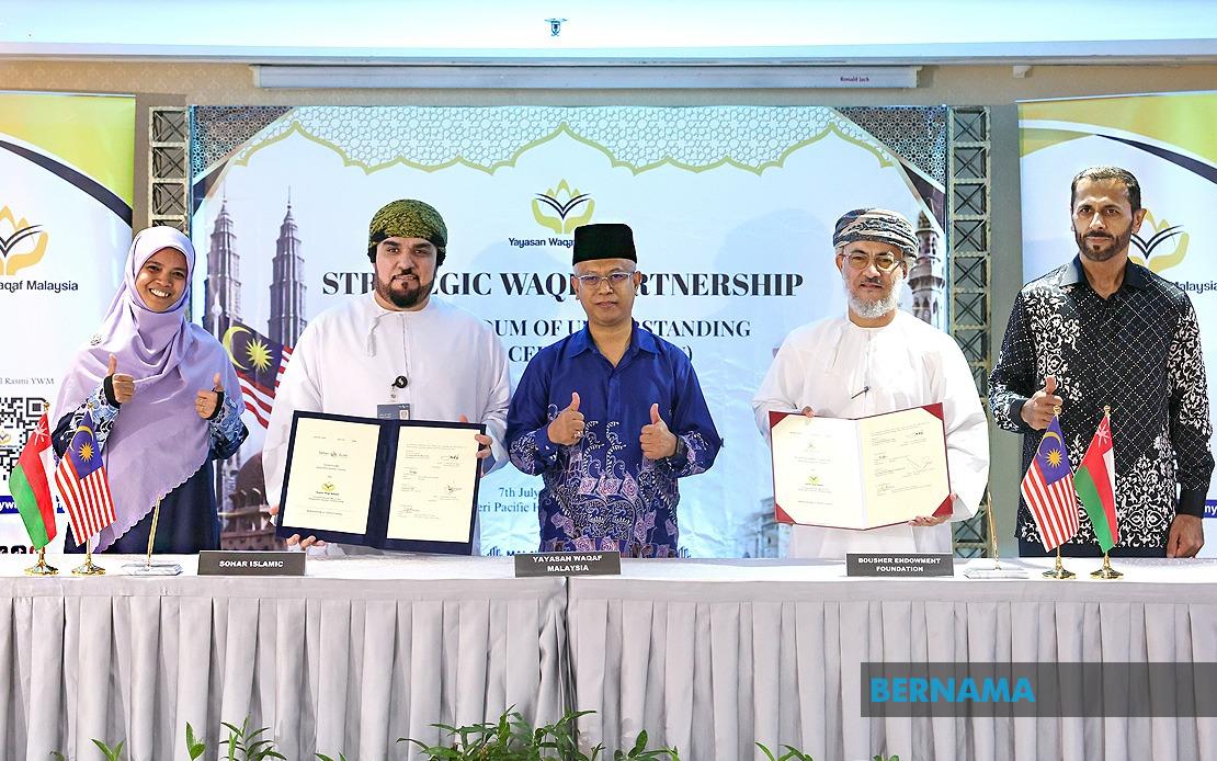 Malaysia Exports Waqf Expertise to Oman in Islamic Finance Push