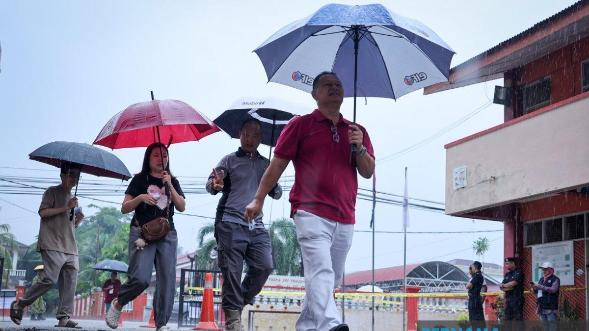 Johor State Election Unfolds Amid Mixed Weather as 2.7 Million Voters Head to Polls