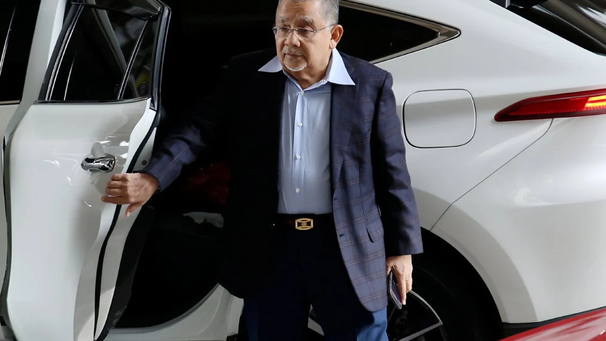 Federal Court Upholds Conviction: Isa Samad to Serve Corruption Sentence