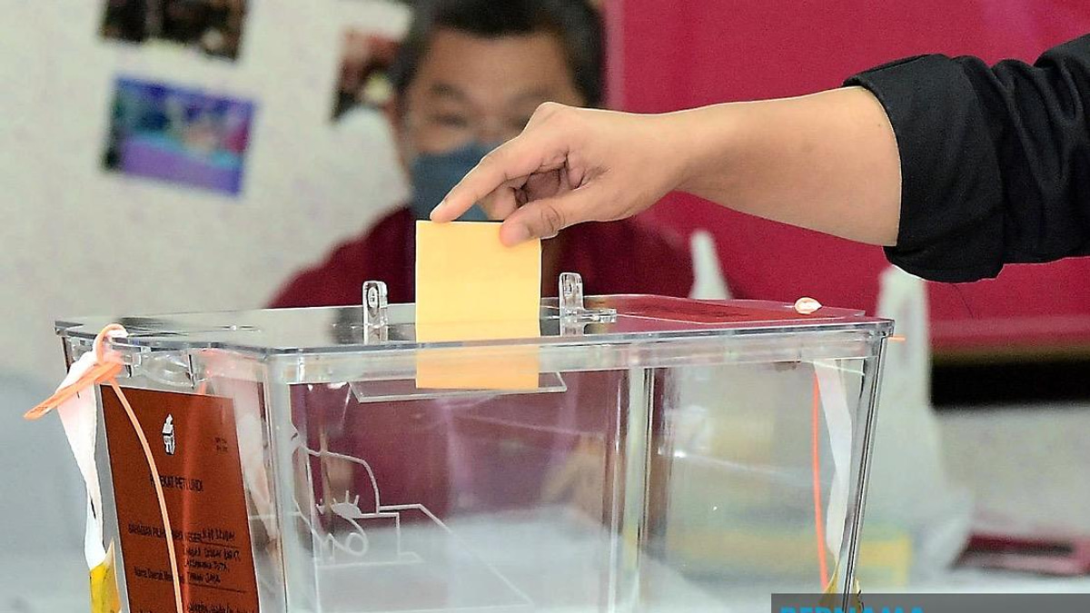 PAS Accepts Johor Verdict As BN Claims Majority, Coalition Partners Plot Next Steps