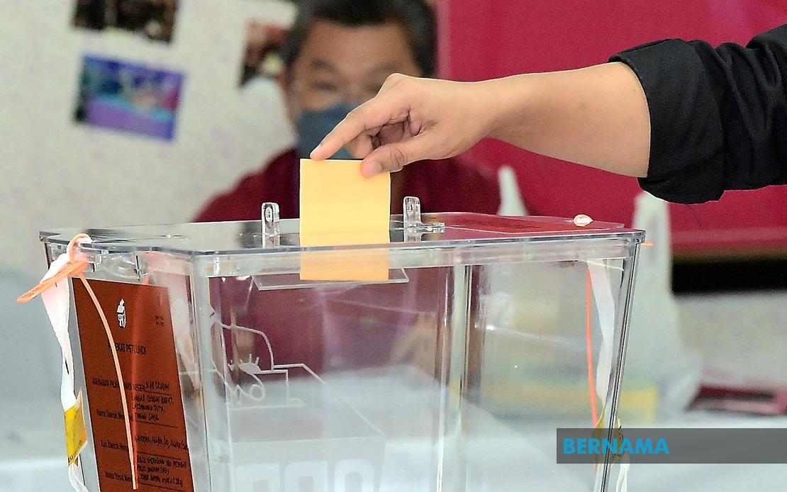PAS Accepts Johor Verdict As BN Claims Majority, Coalition Partners Plot Next Steps
