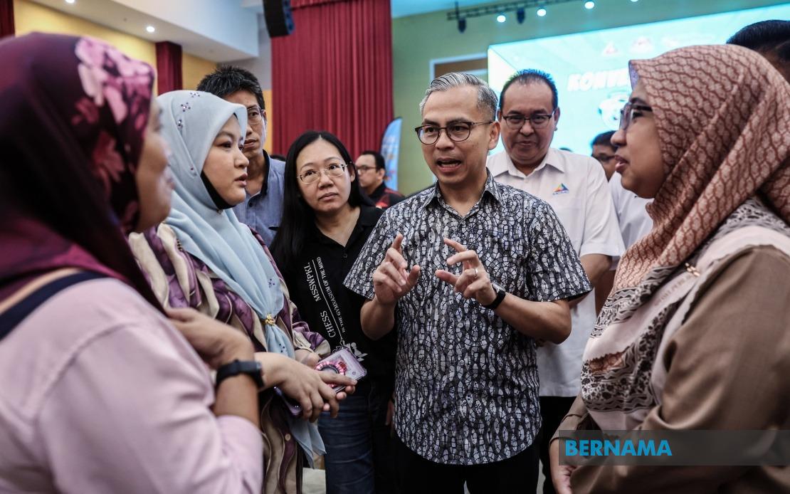 Nurul Izzah's Leave Won't Disrupt PKR Operations, Says Fahmi