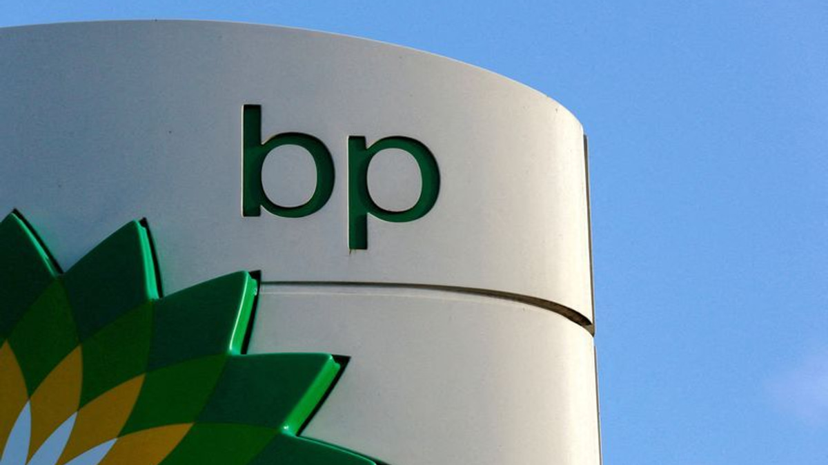 Major Fuel Retailers Face Antitrust Lawsuit Over Alleged AI Price-Fixing Scheme in California