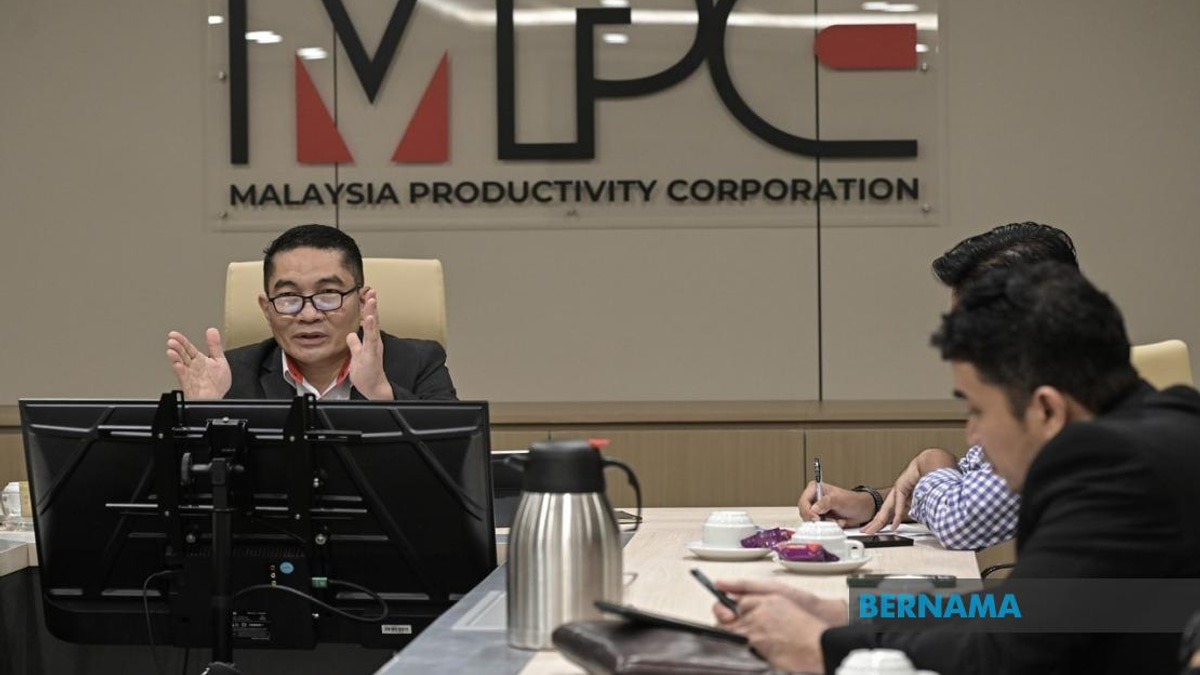 Malaysia's Bureaucratic Reform Drive Lifts Global Competitiveness Ranking to 15th