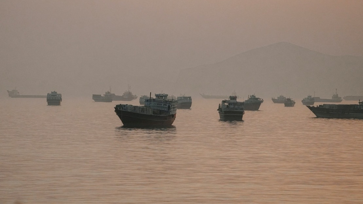 India Bars Its Seafarers From High-Risk Strait of Hormuz Passages