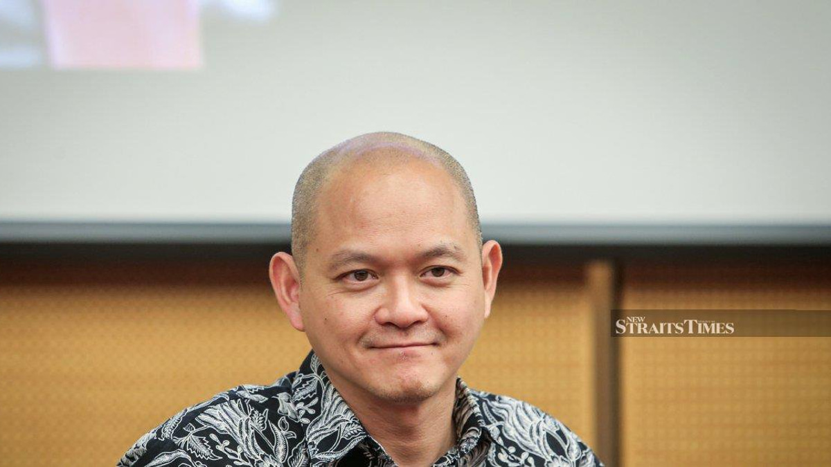 Dr Ong Kian Ming Leaves DAP to Support Khairy Jamaluddin's General Election Bid