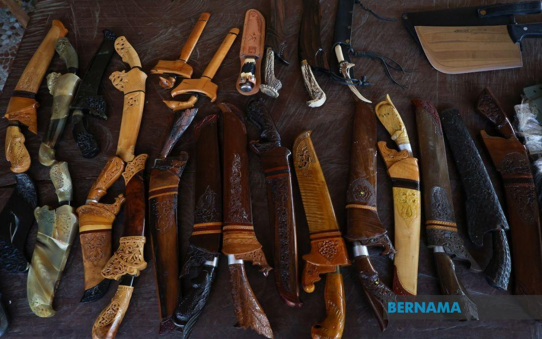 A 71-Year-Old Collector Fights to Keep Kelantan's Blacksmithing Craft Alive
