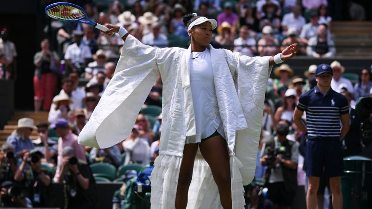 Osaka Powers Past Kasatkina to Reach Wimbledon Last 16 with Fashion and Fighting Spirit