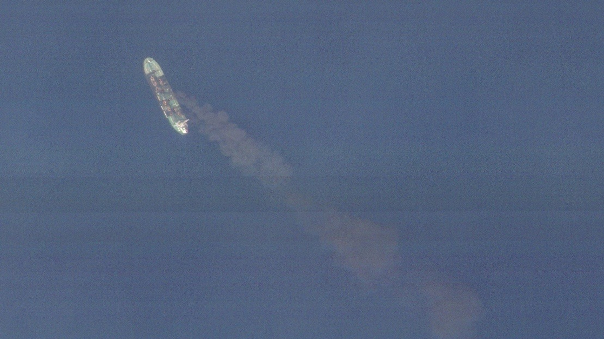 Saudi-led Coalition Pledges to Defend Red Sea Shipping Against Houthi Maritime Restrictions
