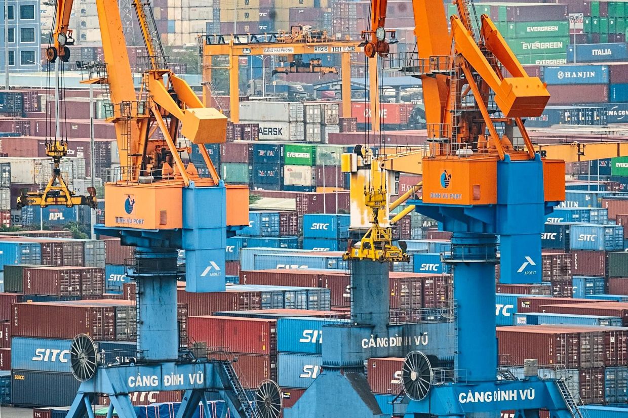 Vietnam signals flexibility on trade talks as US scrutiny intensifies