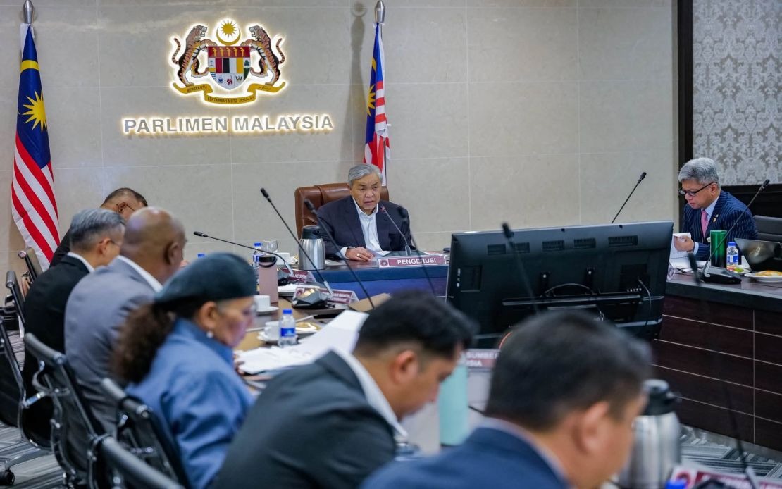 Malaysia Must Balance Refugee Duties With Security, Says Ahmad Zahid