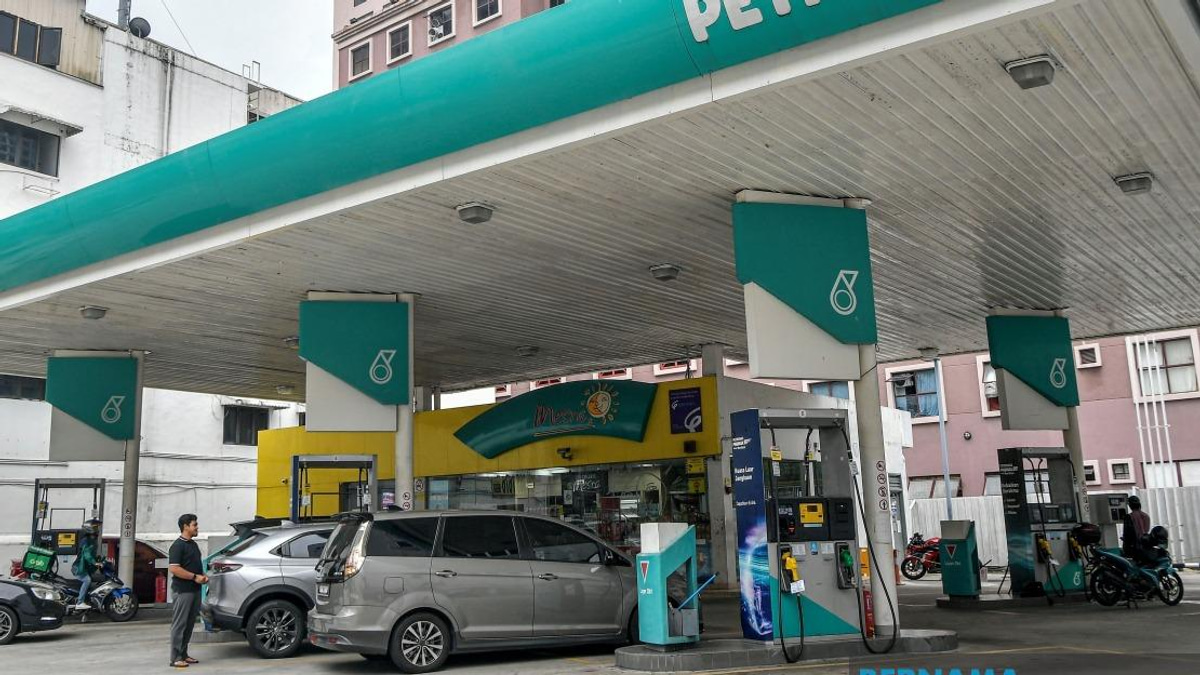 Fuel Prices Jump 20 Sen Per Litre as Middle East Tensions Push Global Oil Markets Higher