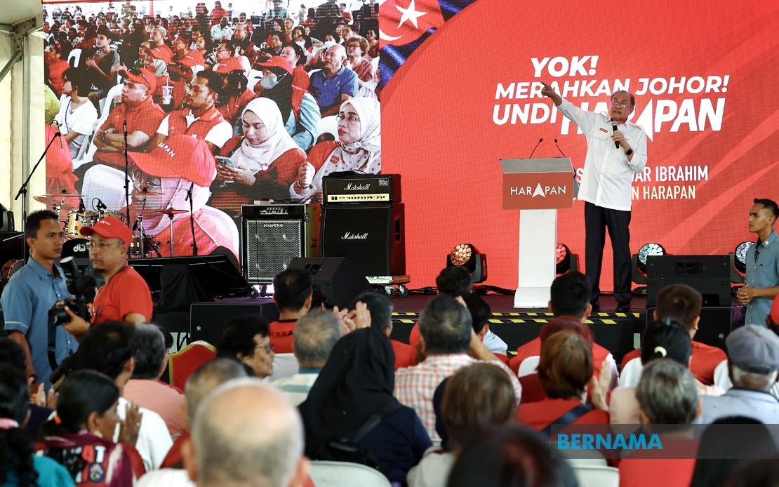 Anwar Urges Johor Election Candidates to Stop Weaponising Najib Release as Campaign Issue