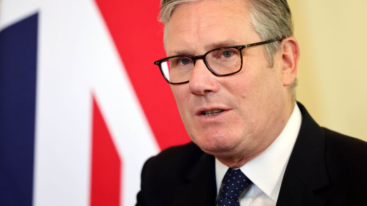 Starmer to announce social media ban for under-16s ahead of G7 summit