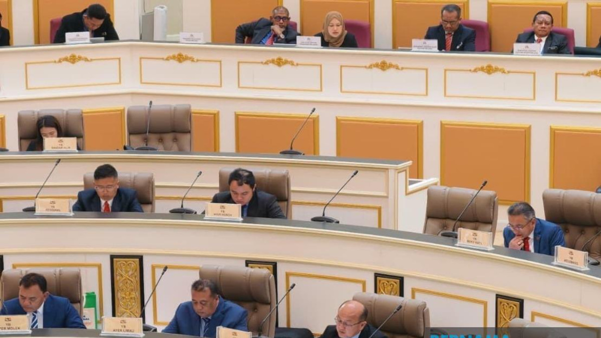 Four DAP assemblymen in Melaka shift to opposition benches after withdrawing state government support