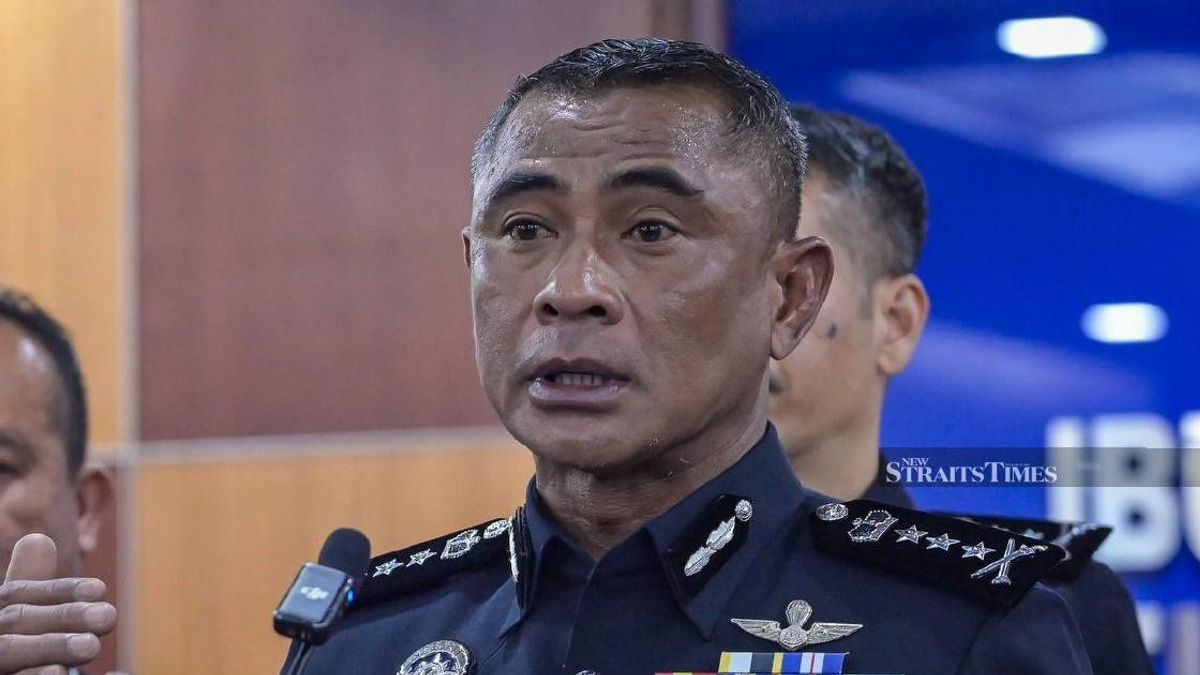 Five Chinese nationals arrested in crackdown on burglary ring targeting Kuala Lumpur homes