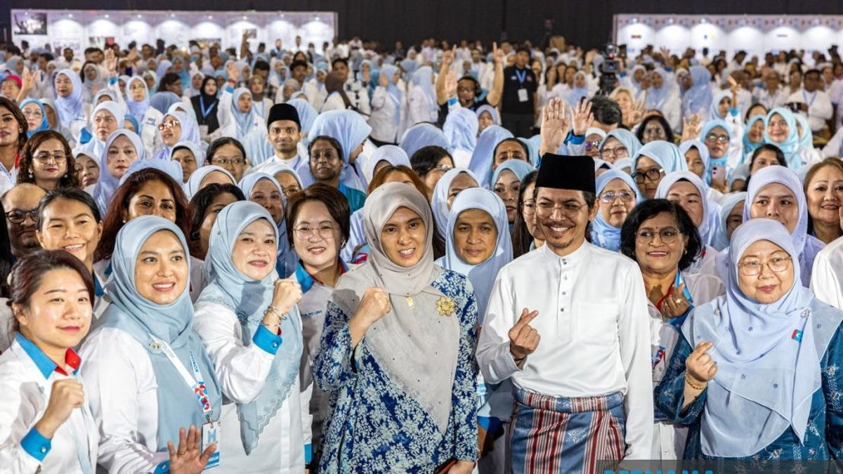 Political Leaders Must Strengthen Grassroots Ties to Maintain Public Trust, Says AMK Chief